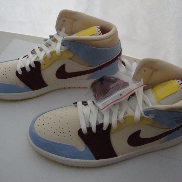 Jordan 1 Mid SE x Maison Chateau Rouge Fearless 2019 main image 9